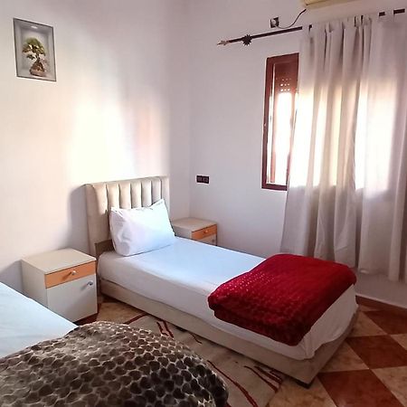 אוארצאצטה Residence Rosas מראה חיצוני תמונה